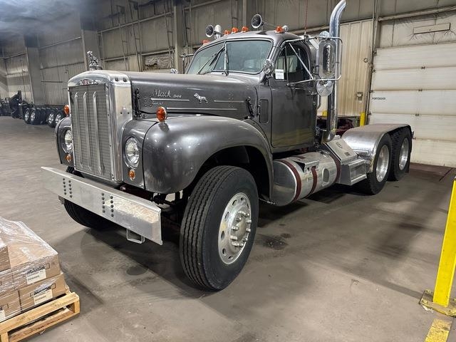Tracteur routier Mack — occasion