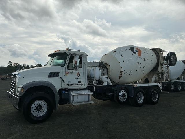 Mack Granite GU713