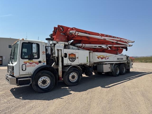 Mack MR688S