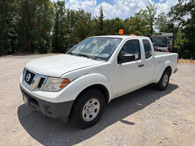 Utilitaire benne Nissan Frontier — occasion 2016