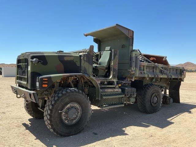 Oshkosh AMK30A1
