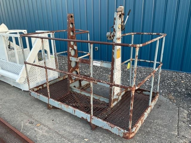 Personnel Basket