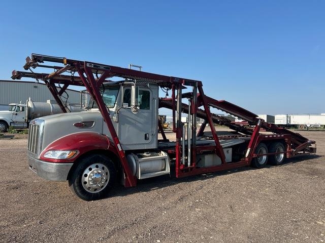 Camion porte-engins Peterbilt 340 — occasion 2007