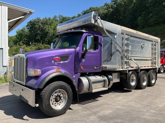 Peterbilt 567