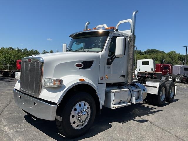 Peterbilt 567