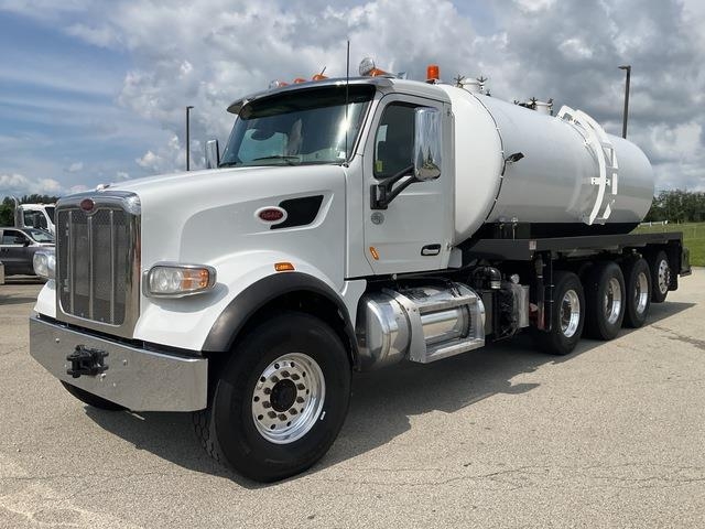 Hydrocureur Peterbilt 567 — occasion 2021