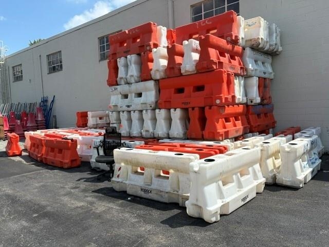 Quantity of Barriers w/ Fence Toppers
