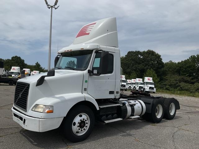 Volvo VNM