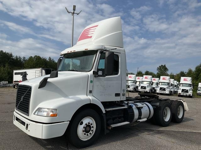 Volvo VNM