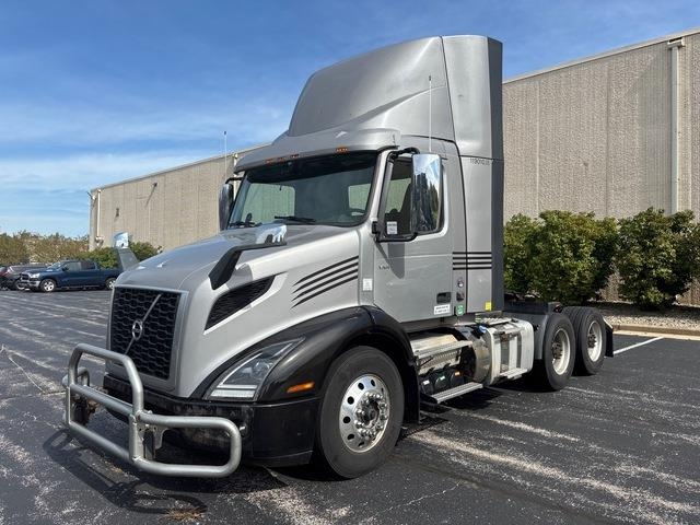 Tracteur routier Volvo VNR 300 — occasion 2019