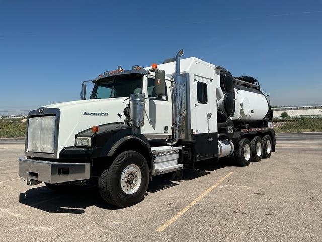 Western Star 4900
