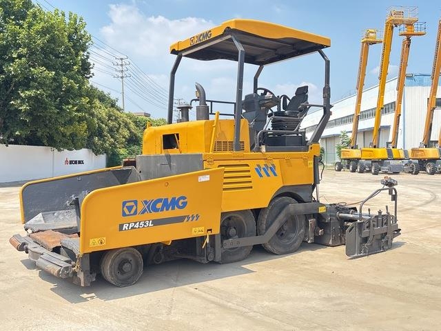 XCMG RP452L