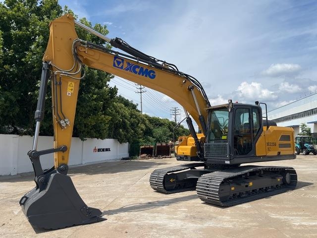 XCMG XE225U