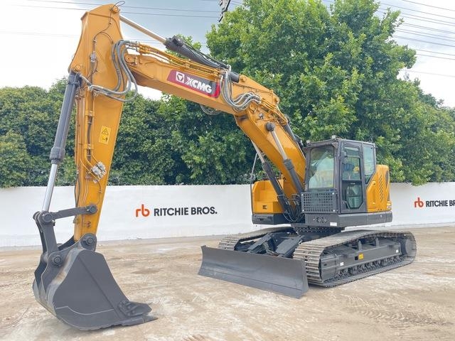 XCMG XE235ECR