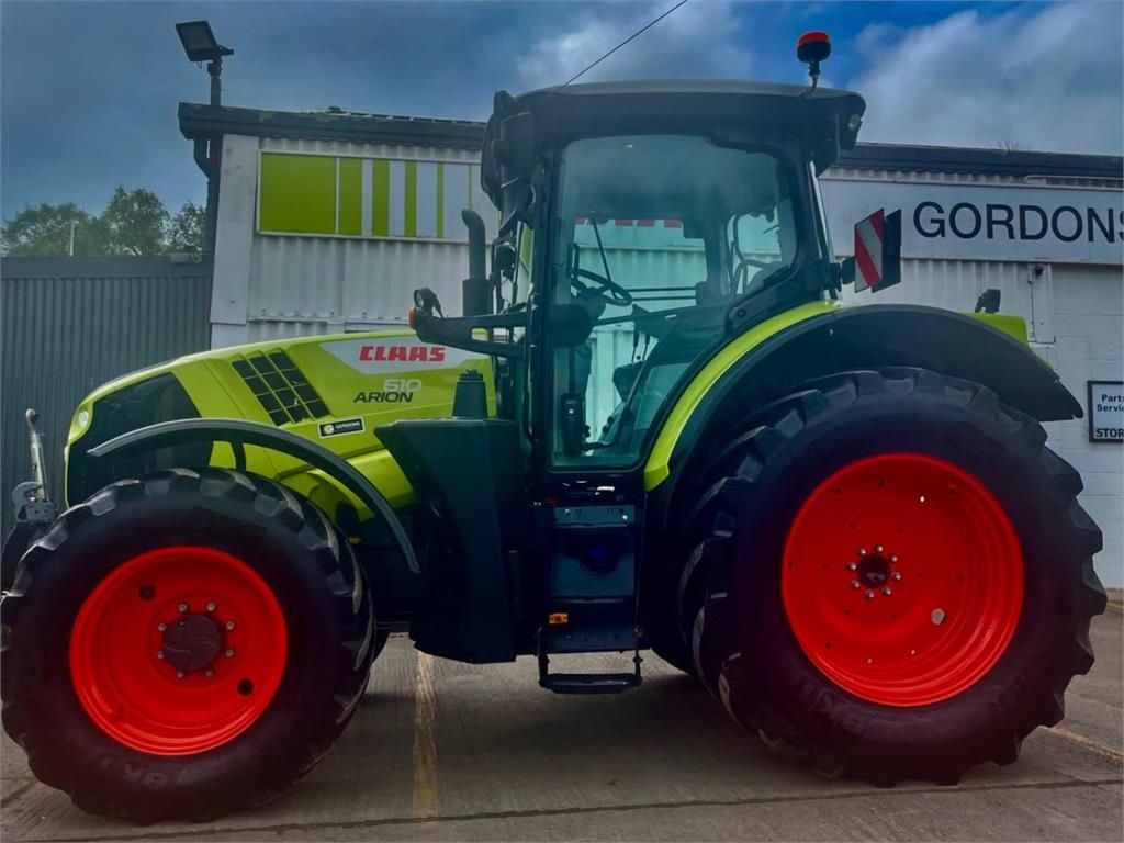 CLAAS ARION 610
