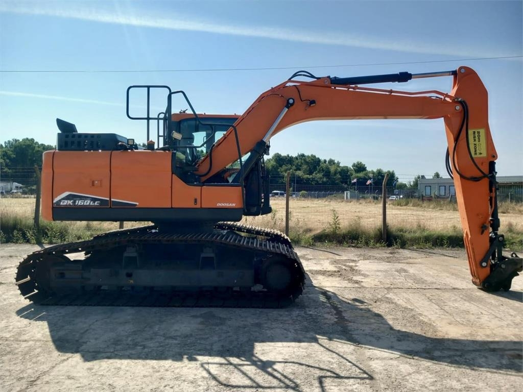 Develon DX160LC-7