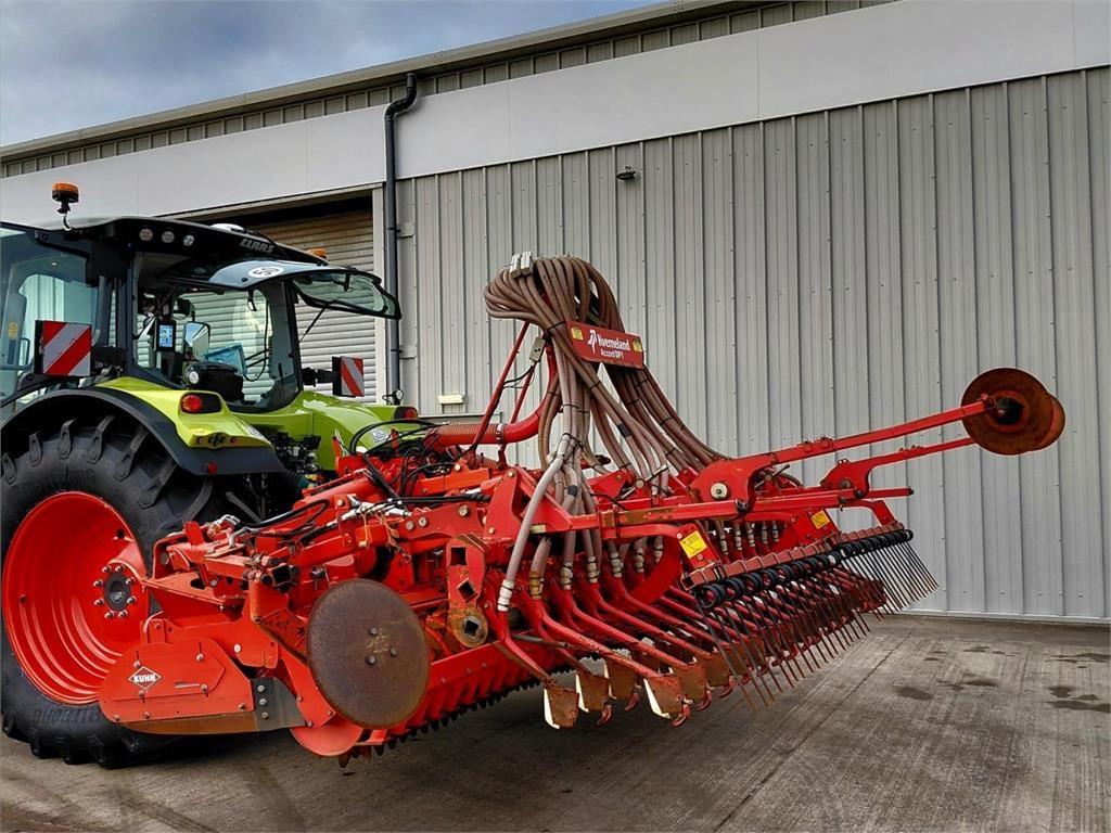 Kuhn HR4004