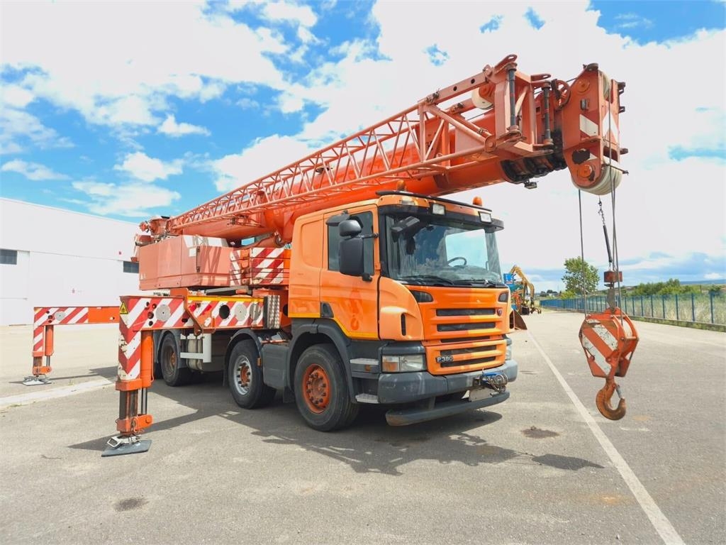 Tadano Faun HK40 Scania P380CB 8x4