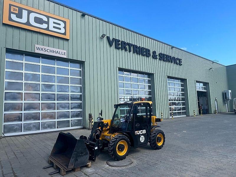 Chariot télescopique JCB 514-40 — occasion 2024, 450 h