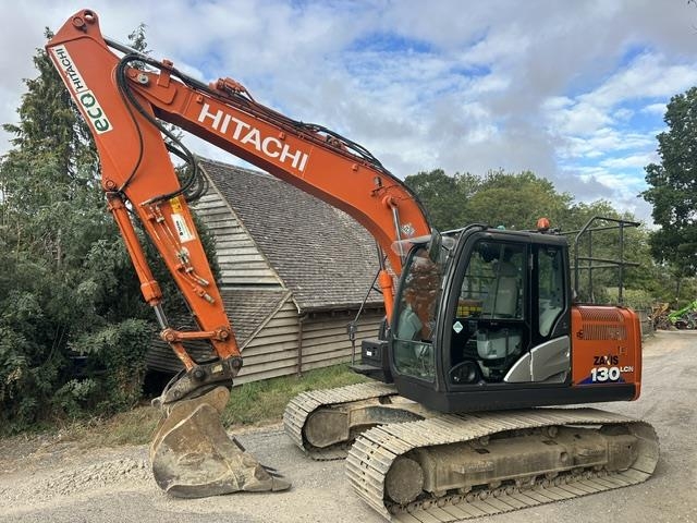 Pelle sur chenilles Hitachi ZX130-6 — occasion 2021, 6 510 h