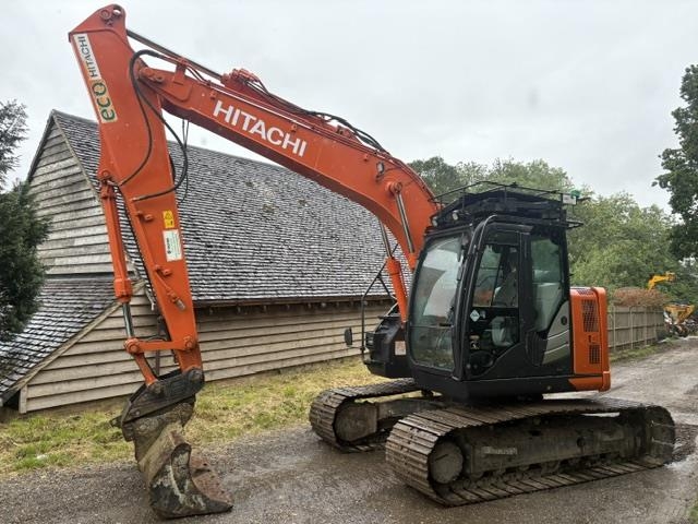 Hitachi ZX135US-6