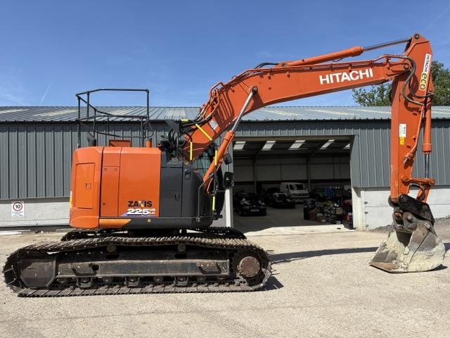 Hitachi ZX225USLC-6