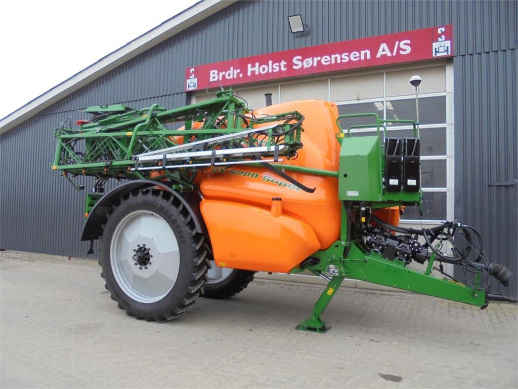 Amazone UX5200