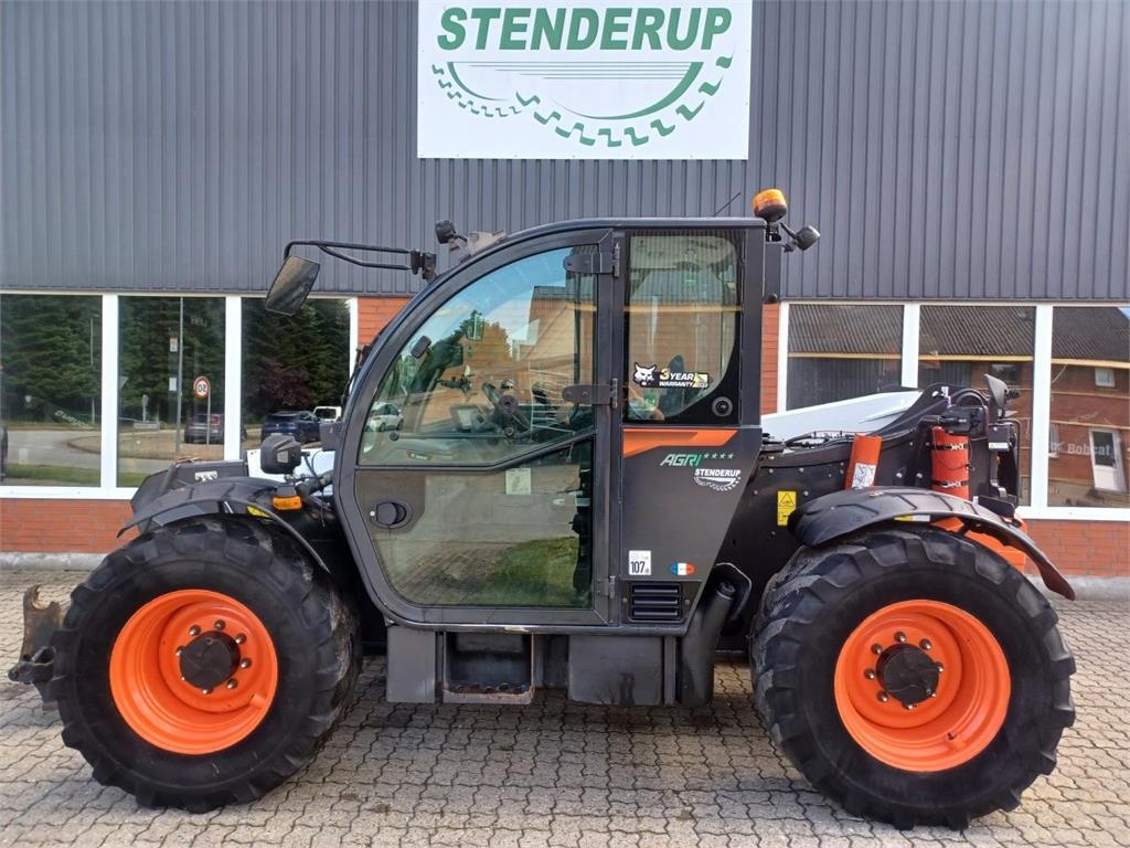 Chariot télescopique Bobcat TL43.80 AGRI — occasion 2022, 5 580 h