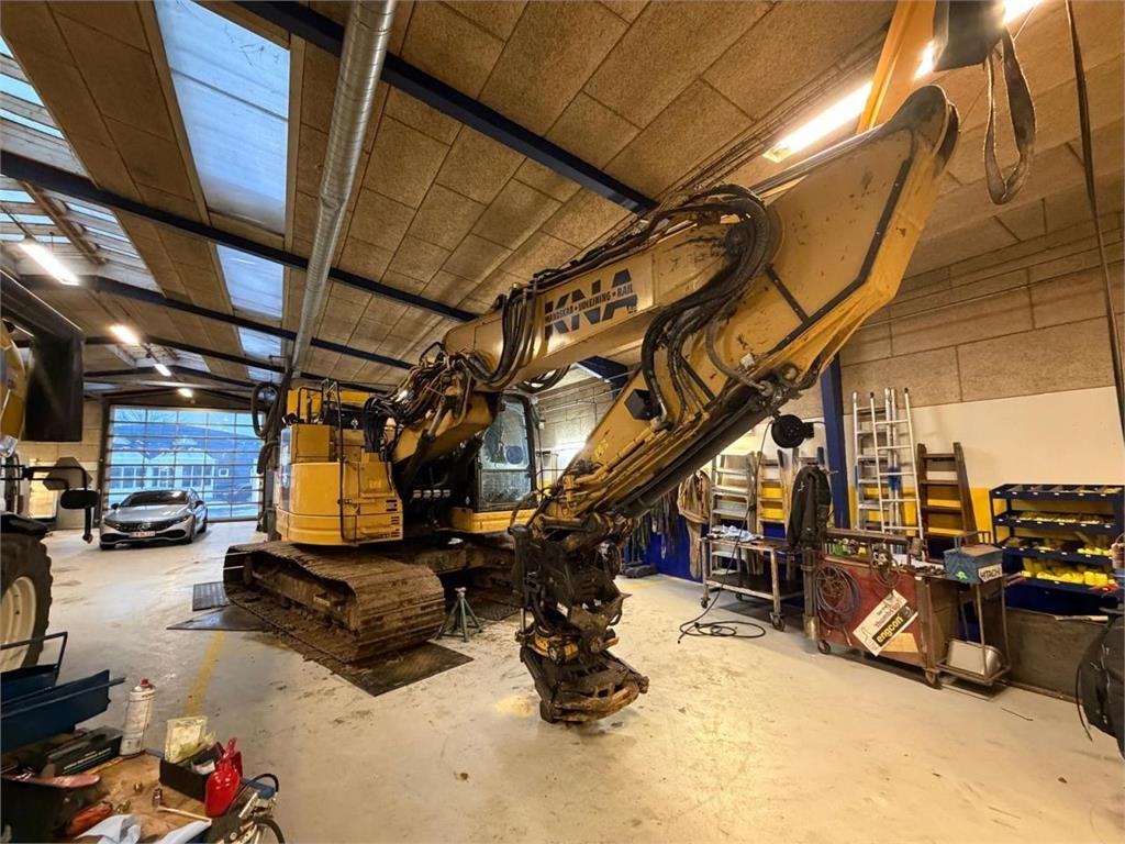 CAT 325F LCR