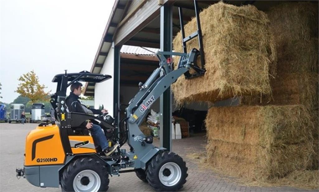 GiANT G2500 HD