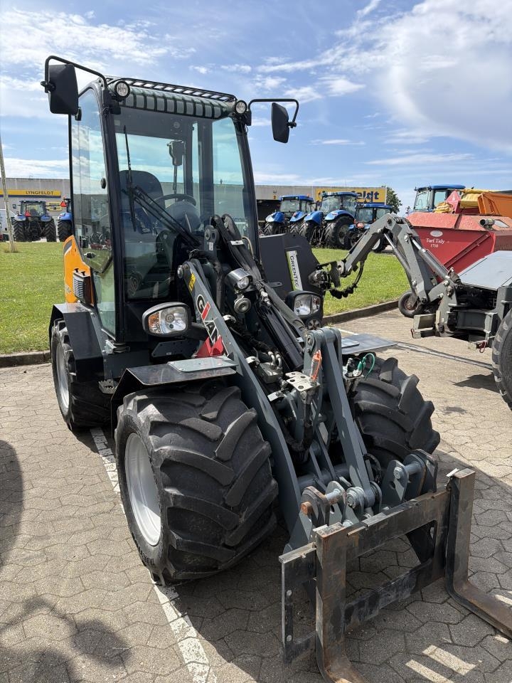 GiANT G2700E X-TRA HD