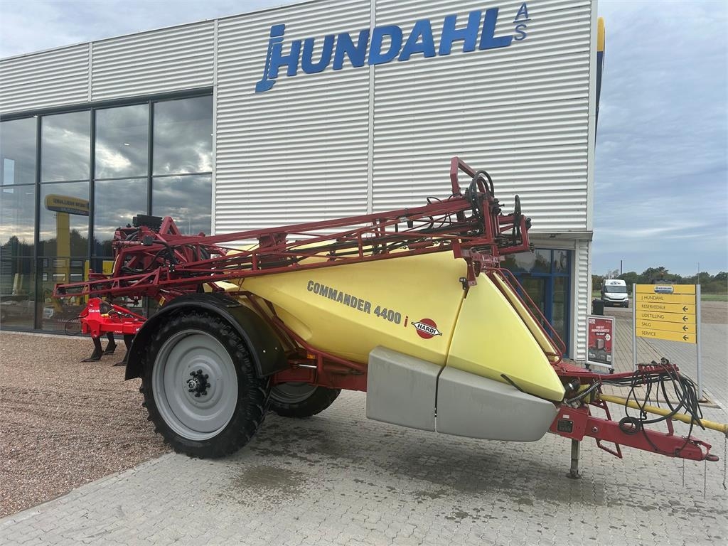 Pulvérisateur traîné Hardi COMMANDER 4400 I — occasion 2006