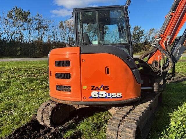 Mini-pelle Hitachi ZAXIS 65 USB — occasion 2019, 4 495 h