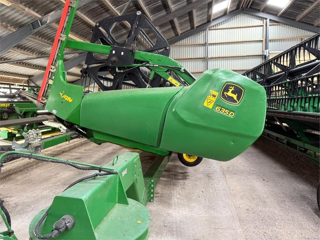 John Deere 635D M. VOGN