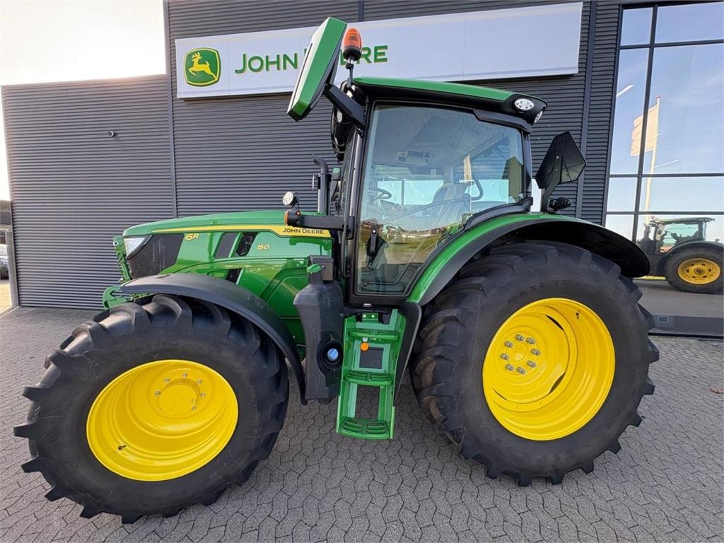 John Deere 6R 150