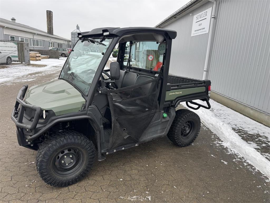 John Deere XUV865M