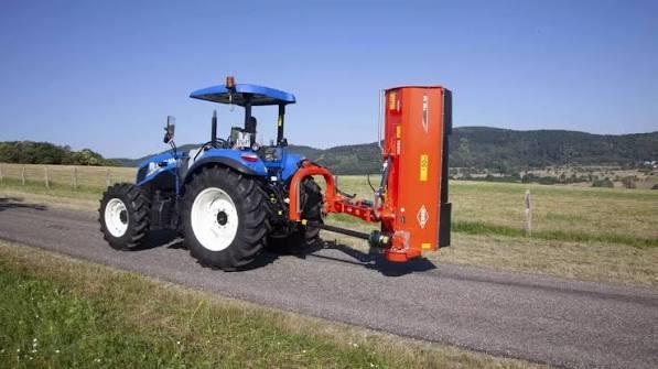 Faucheuse Kuhn TBE 22 HAMMERSLAGLER — occasion 2027