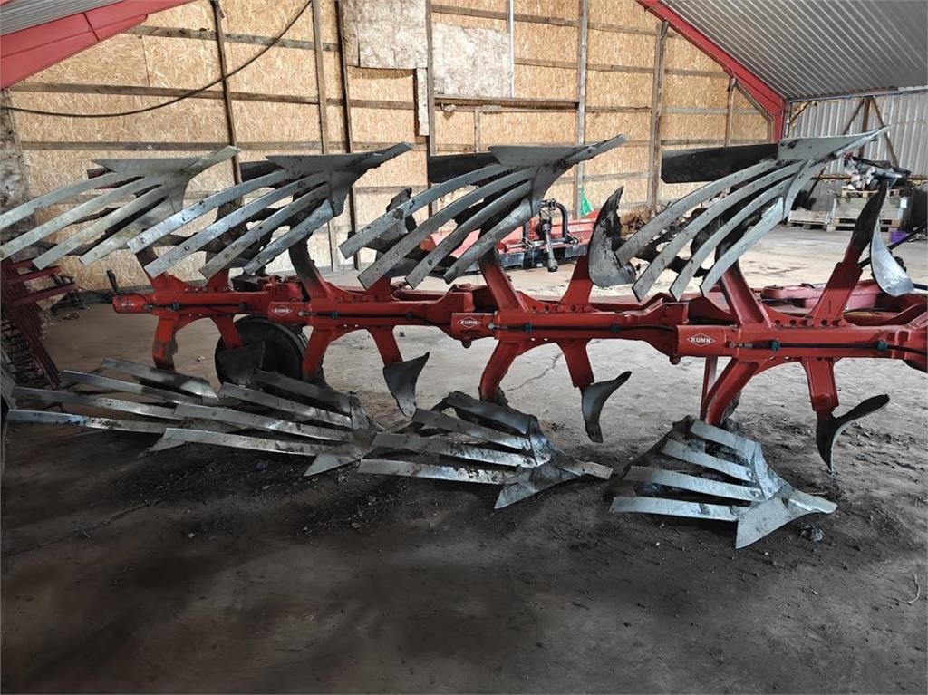 Kuhn VARI-MASTER 120 NSH