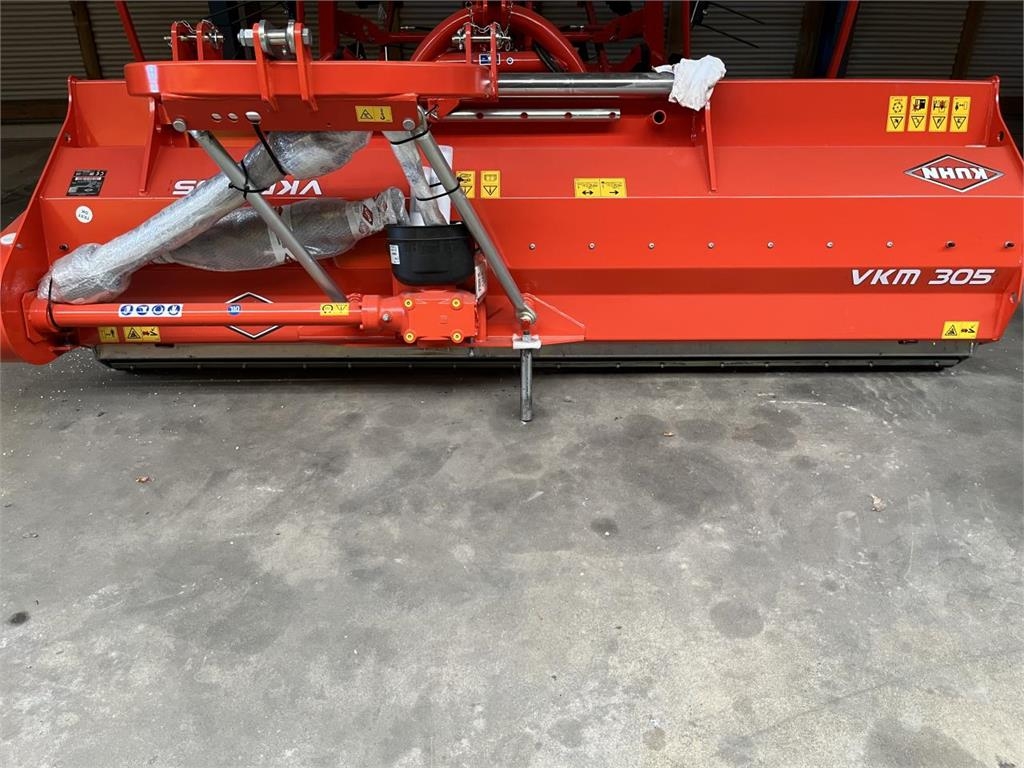 Kuhn VKM 305