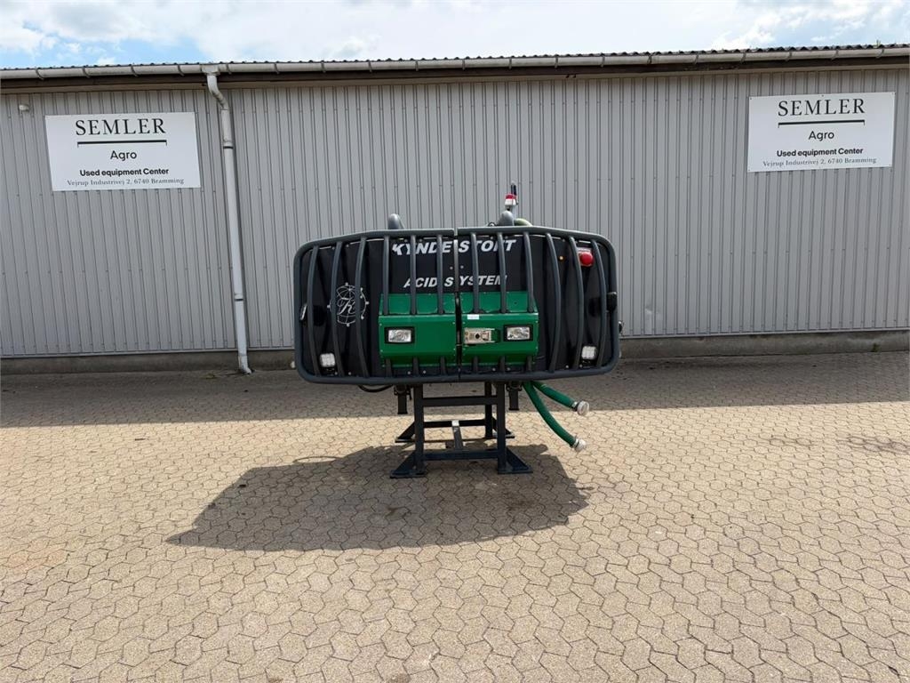 Kyndestoft 1500 L Fronttank