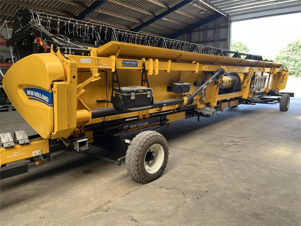 New Holland CX8.90 ST5 ZED