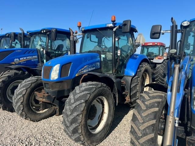 New Holland T6070 PLUS