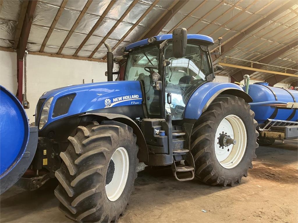 New Holland T7.220 PC SWII