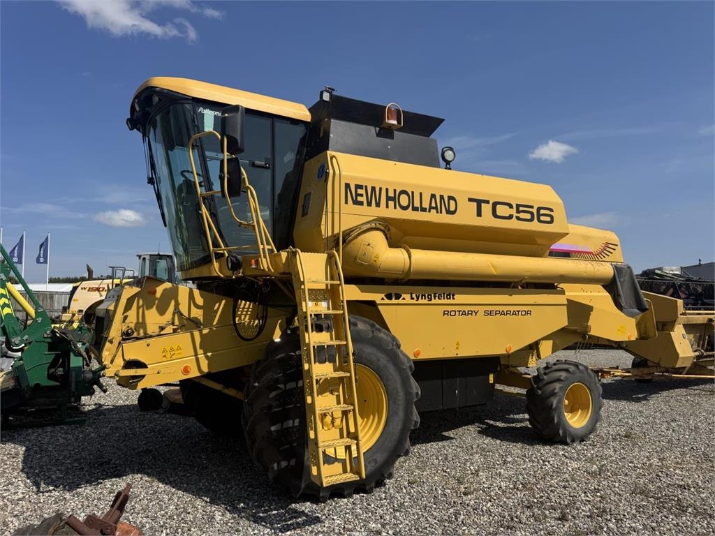 New Holland TC56