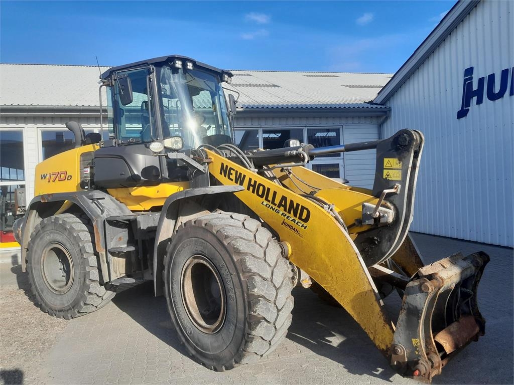 New Holland W170D LR T4B