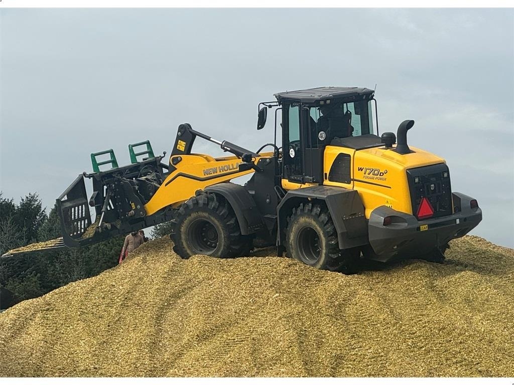Chargeuse sur pneus New Holland W170D2 S5 FORAGE POW — occasion 2026