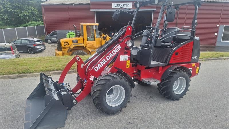 Mini-chargeuse Danloader 1020 D — occasion 2025