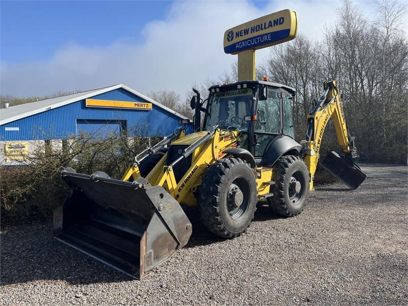 Tractopelle New Holland B115D TC SS 4 WD — occasion 2022, 1 900 h