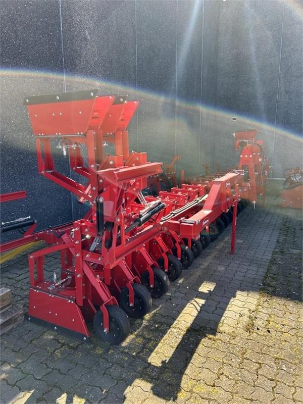 Steketee EC-WEEDER 8