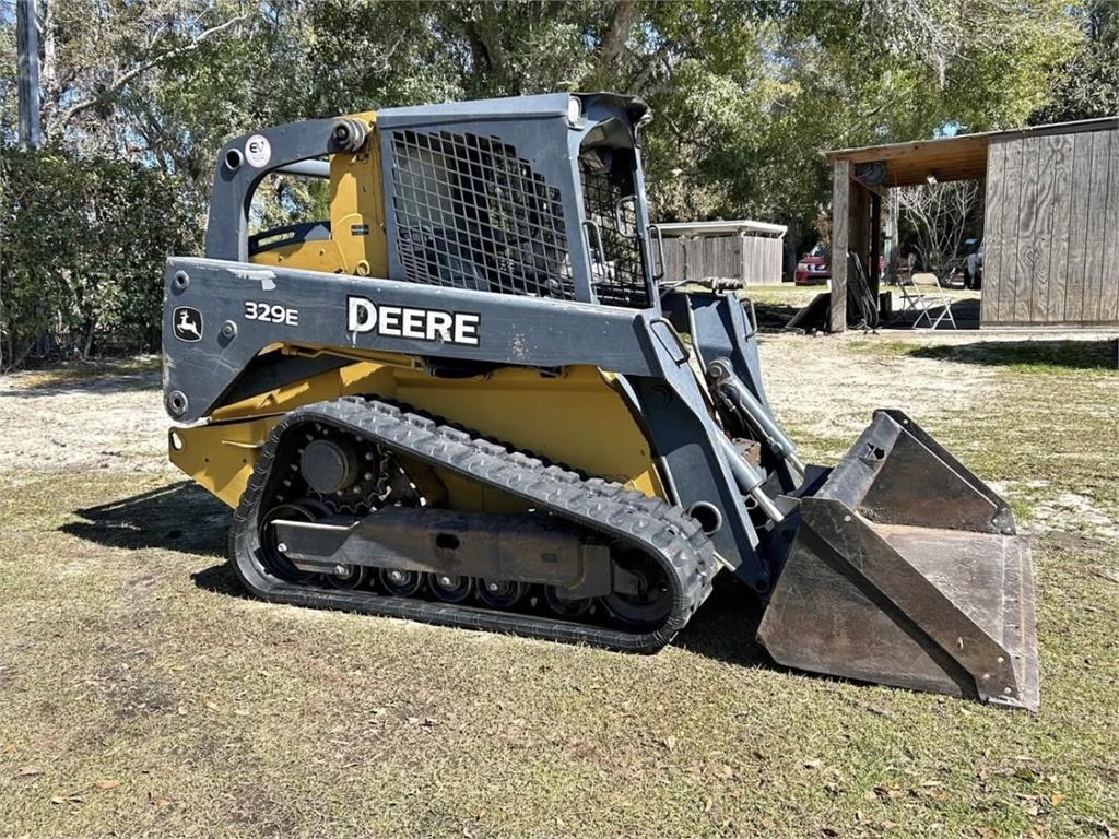John Deere 329E